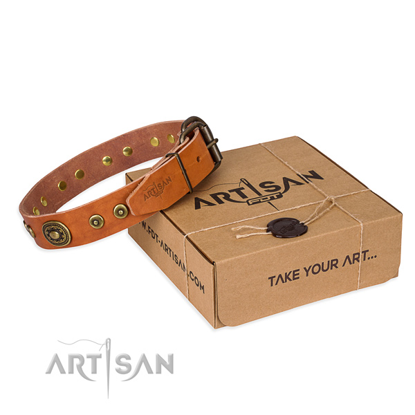 Leather dog collar made of flexible material with reliable D-ring
