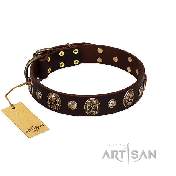 Exquisite natural genuine leather dog collar for handy use