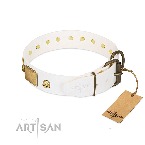 Flexible full grain leather collar made for your doggie