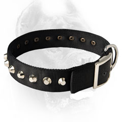 Handmade nylon collar