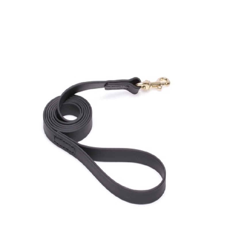 Black Waterproof Cane Corso Leash Made of Biothane
